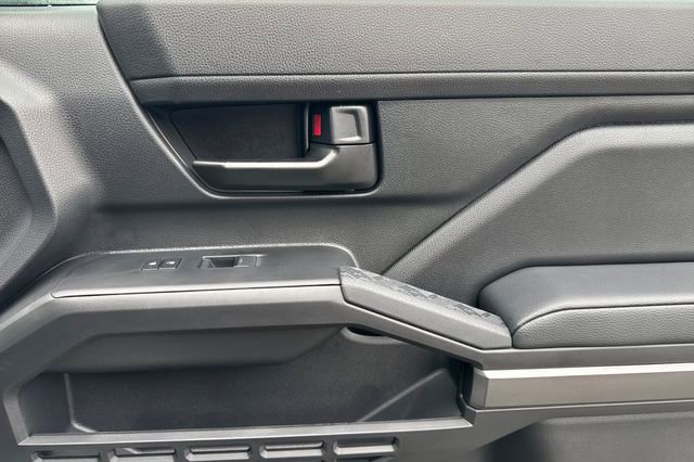 Used 2025 Toyota Tacoma SR5 image 21