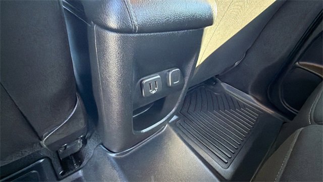 Used 2021 Chevrolet Colorado LT w/ Safety Package image 18