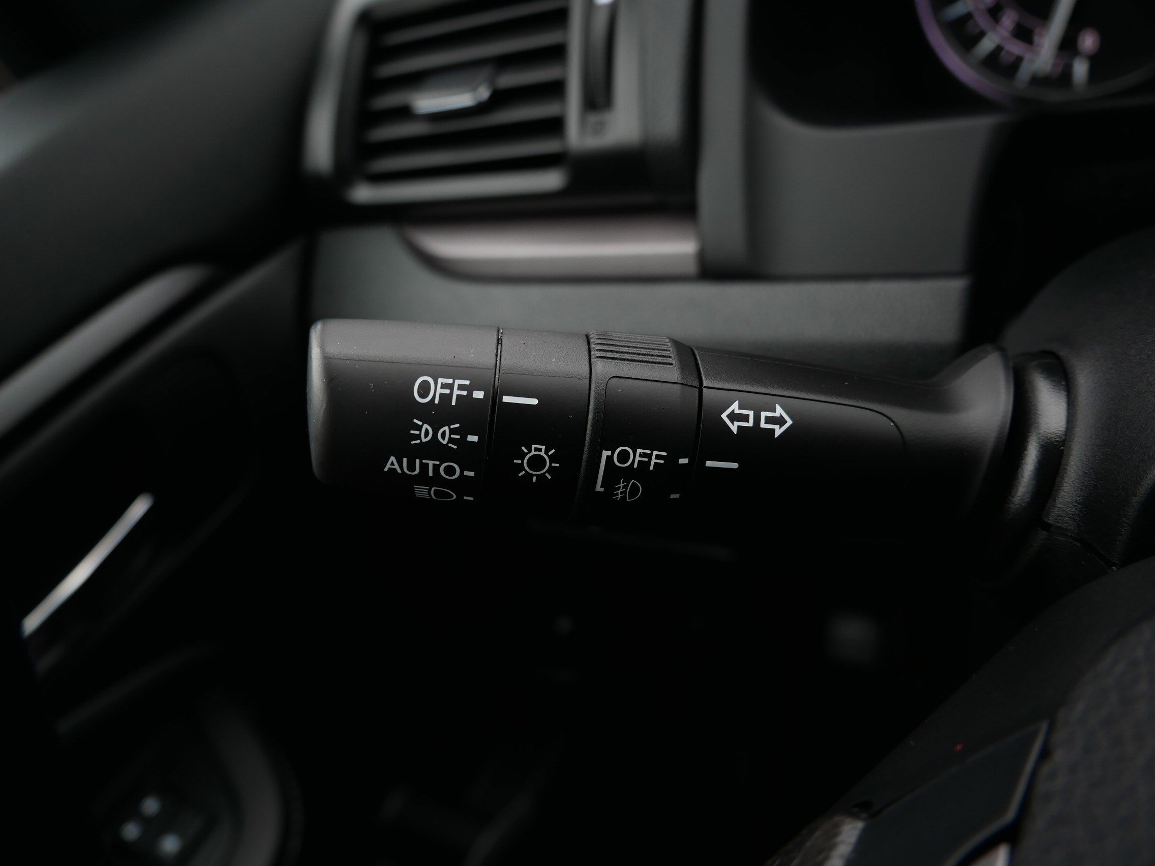 Used 2023 Honda Ridgeline Sport image 32