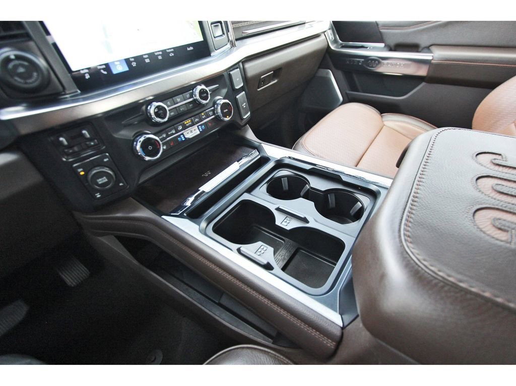 Used 2024 Ford F350 King Ranch w/ Chrome Package image 24