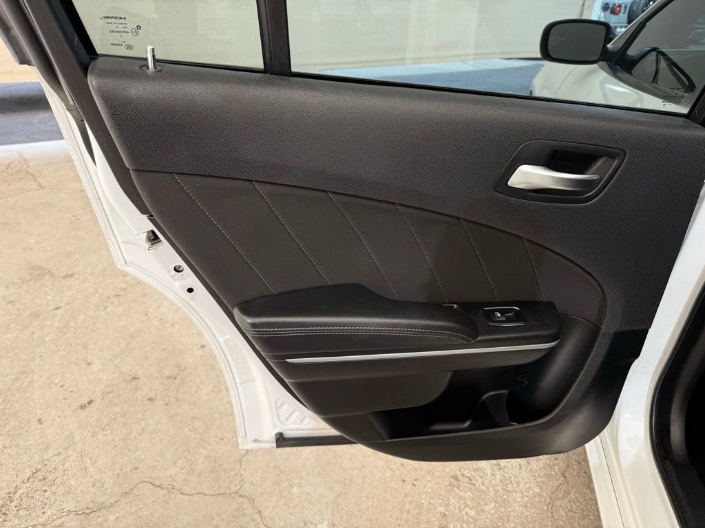 Used 2023 Dodge Charger SXT image 16