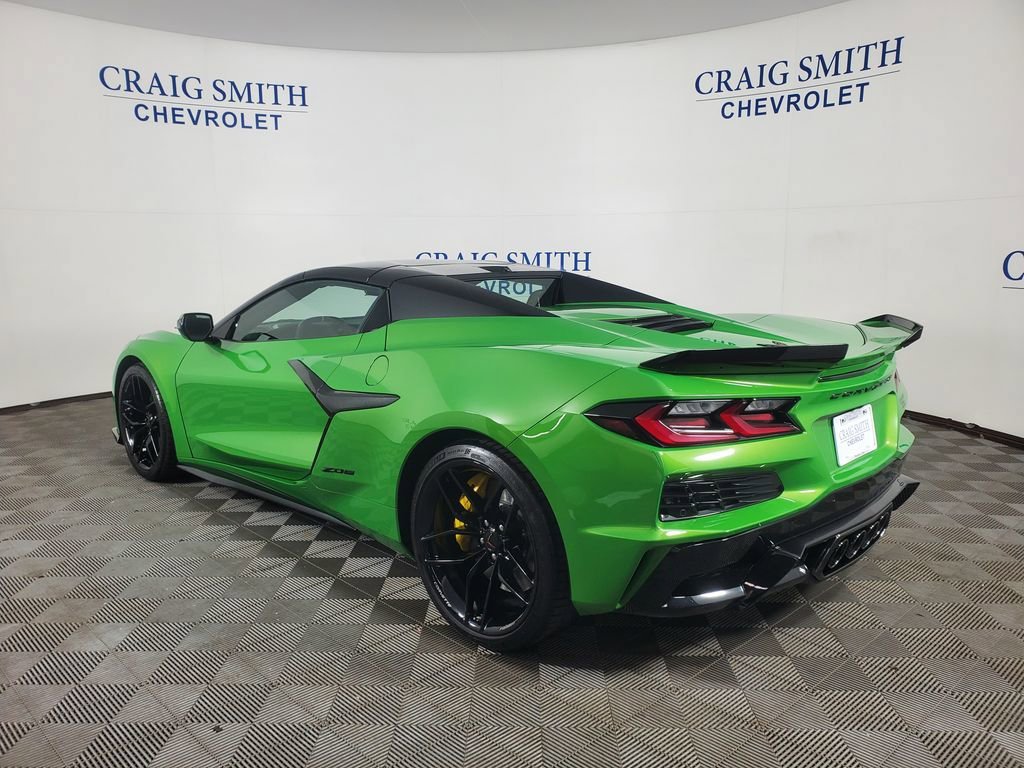 New 2026 Chevrolet Corvette Z06 w/ Stealth Interior Trim Package RWD image 3