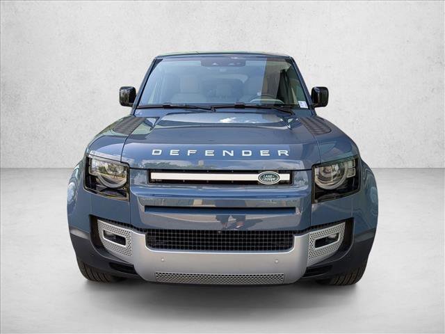 Used 2021 Land Rover Defender 110 SE image 2