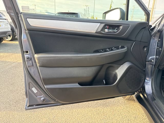 Used 2017 Subaru Outback 2.5i Premium AWD/4WD image 15