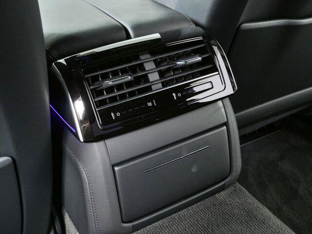Used 2025 Audi A8 L 3.0T w/ Executive Package AWD/4WD image 22