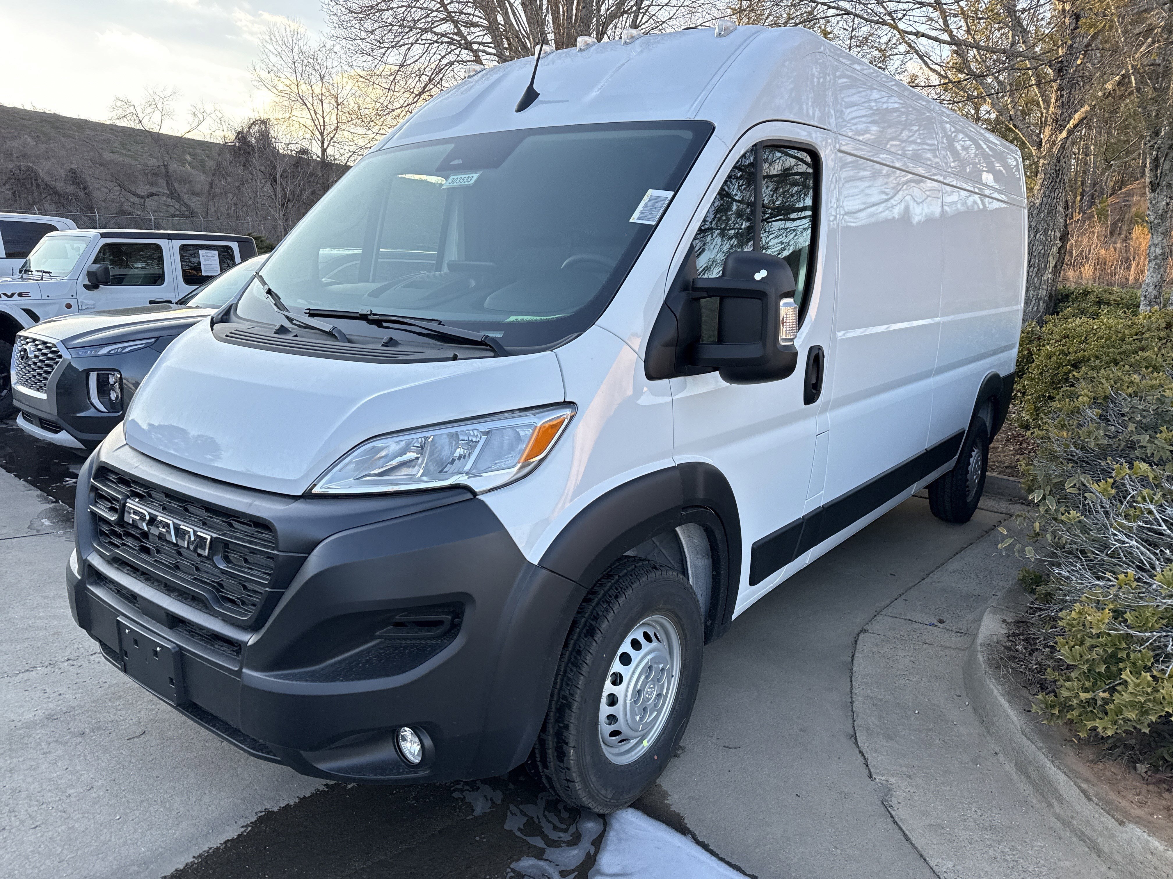 New 2026 RAM ProMaster 2500 w/ Premium Convenience Group image 3