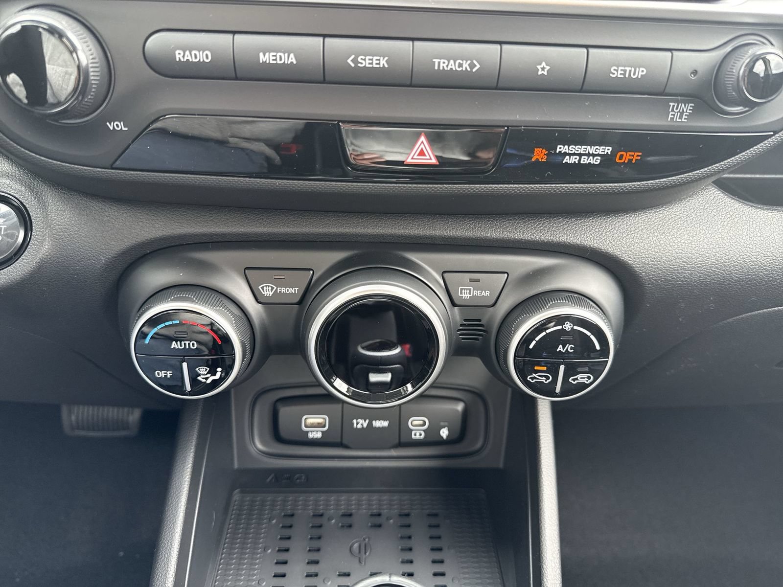 New 2026 Hyundai Venue SEL FWD image 20