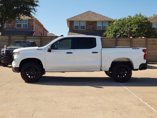 Used 2024 Chevrolet Silverado 1500 LT Trail Boss w/ Convenience Package II AWD/4WD image 12