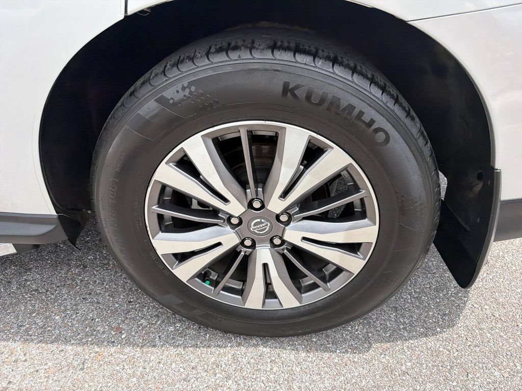 Used 2020 Nissan Pathfinder SL AWD/4WD image 53