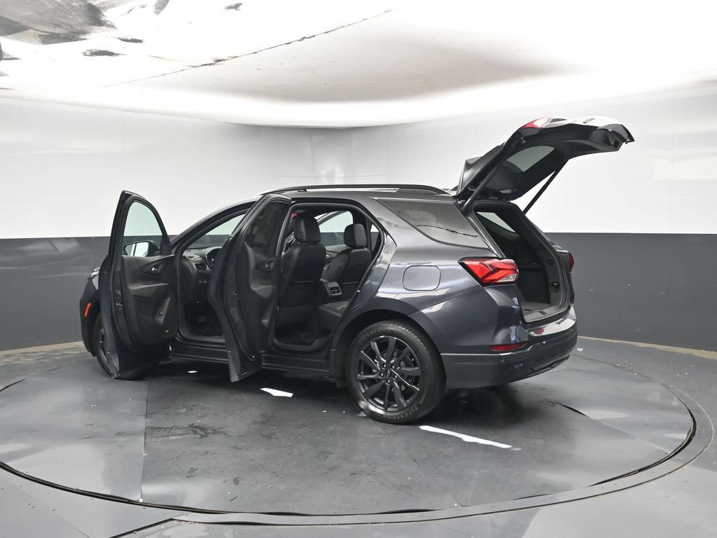 Used 2023 Chevrolet Equinox RS w/ RS Leather Package FWD image 51
