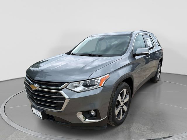 Used 2020 Chevrolet Traverse LT w/ LT Premium Package AWD/4WD image 8