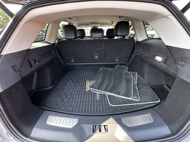 Certified 2024 Lincoln Nautilus Reserve AWD/4WD image 41