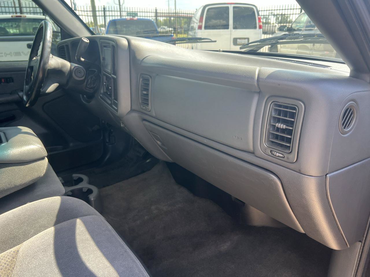 Used 2003 Chevrolet Silverado 1500 LS RWD image 50