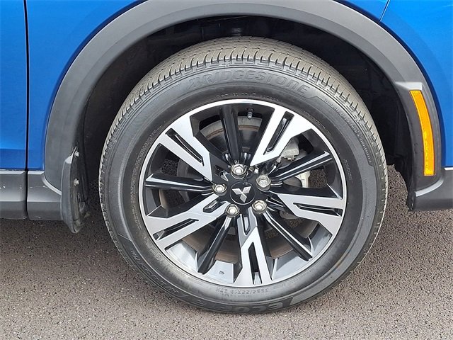 Used 2023 Mitsubishi Eclipse Cross SE image 12