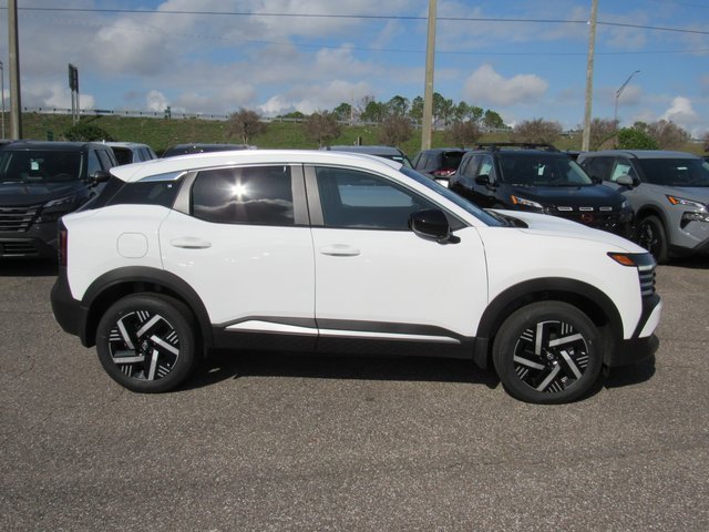 New 2026 Nissan Kicks SV image 2