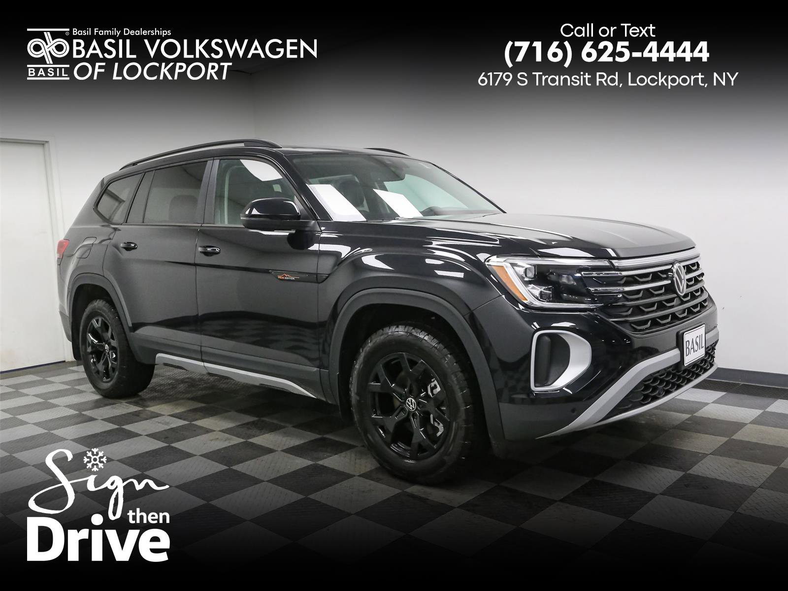 New 2026 Volkswagen Atlas Peak Edition image 1