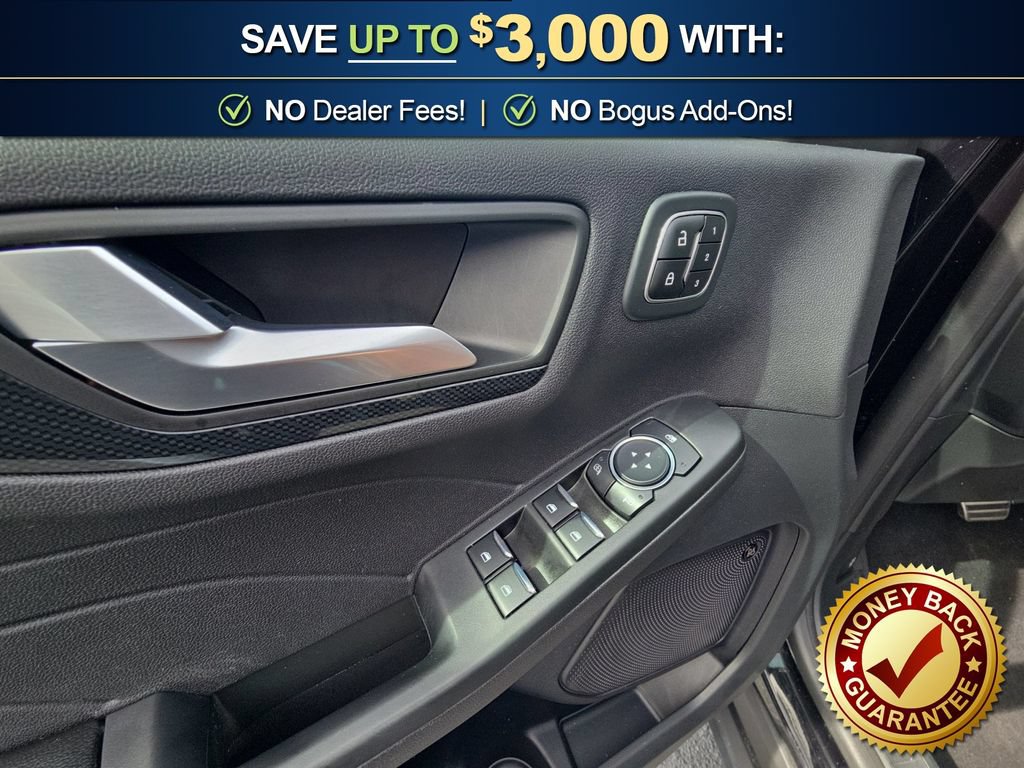 Used 2023 Ford Escape ST-Line Select w/ Tech Pack #2 AWD/4WD image 16