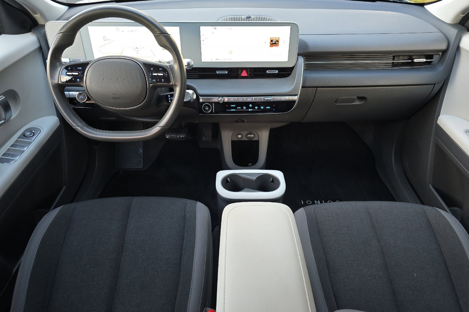 Used 2023 Hyundai Ioniq 5 SE image 17