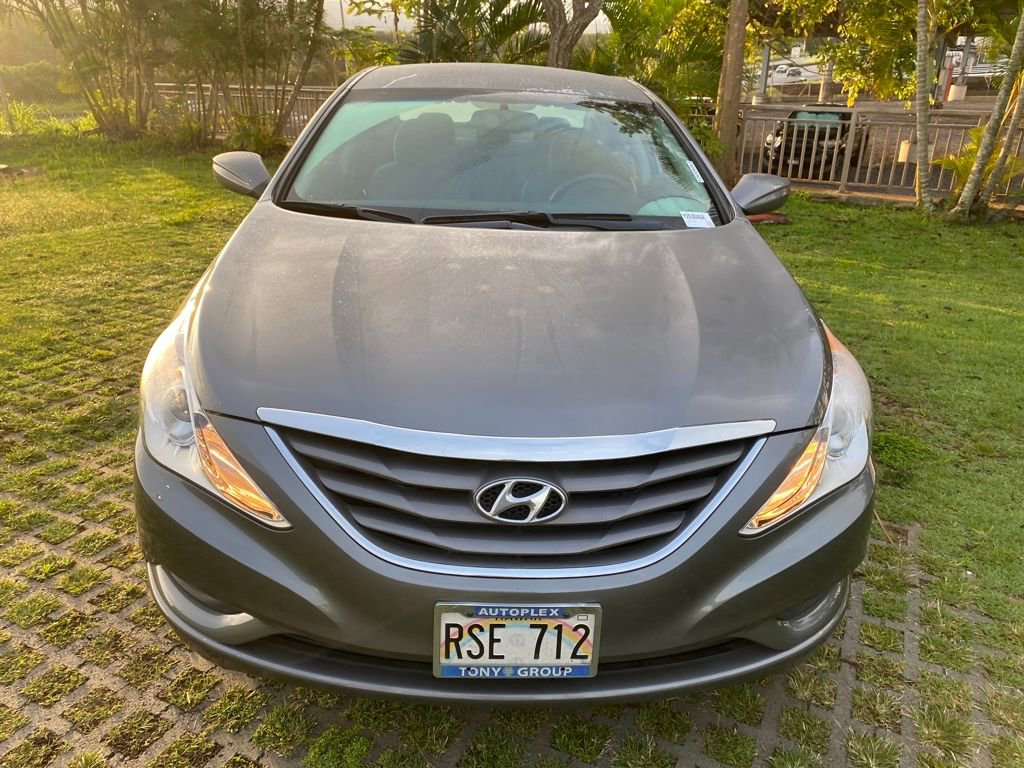 Used 2012 Hyundai Sonata GLS image 2