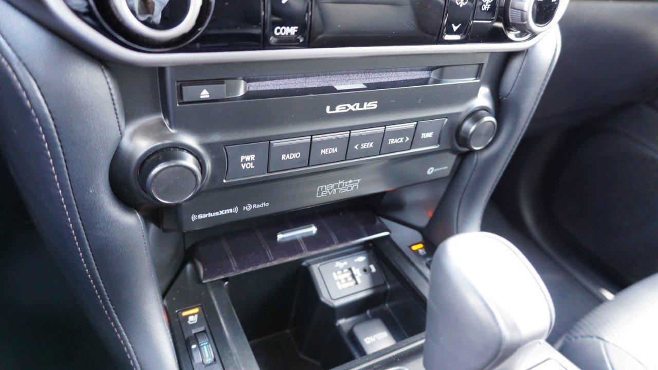 Certified 2022 Lexus GX 460 Luxury w/ Accessory Package AWD/4WD image 20