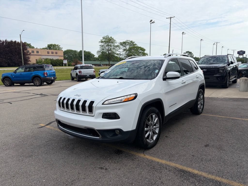 Used 2018 Jeep Cherokee Limited AWD/4WD image 29