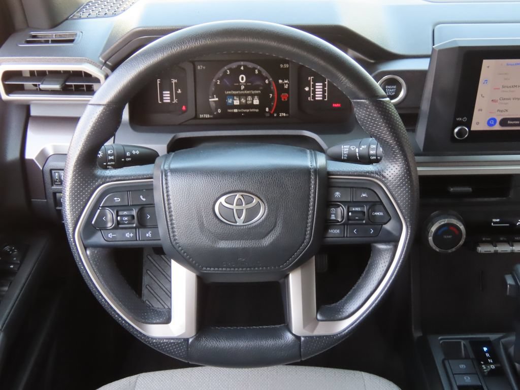 Used 2025 Toyota 4Runner SR5 AWD/4WD image 41