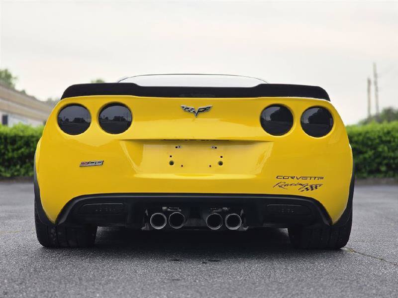 Used 2006 Chevrolet Corvette Z06 w/ Preferred Equipment Group RWD image 11