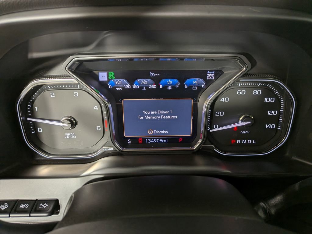 Used 2020 GMC Sierra 2500 AT4 w/ Technology Package image 25