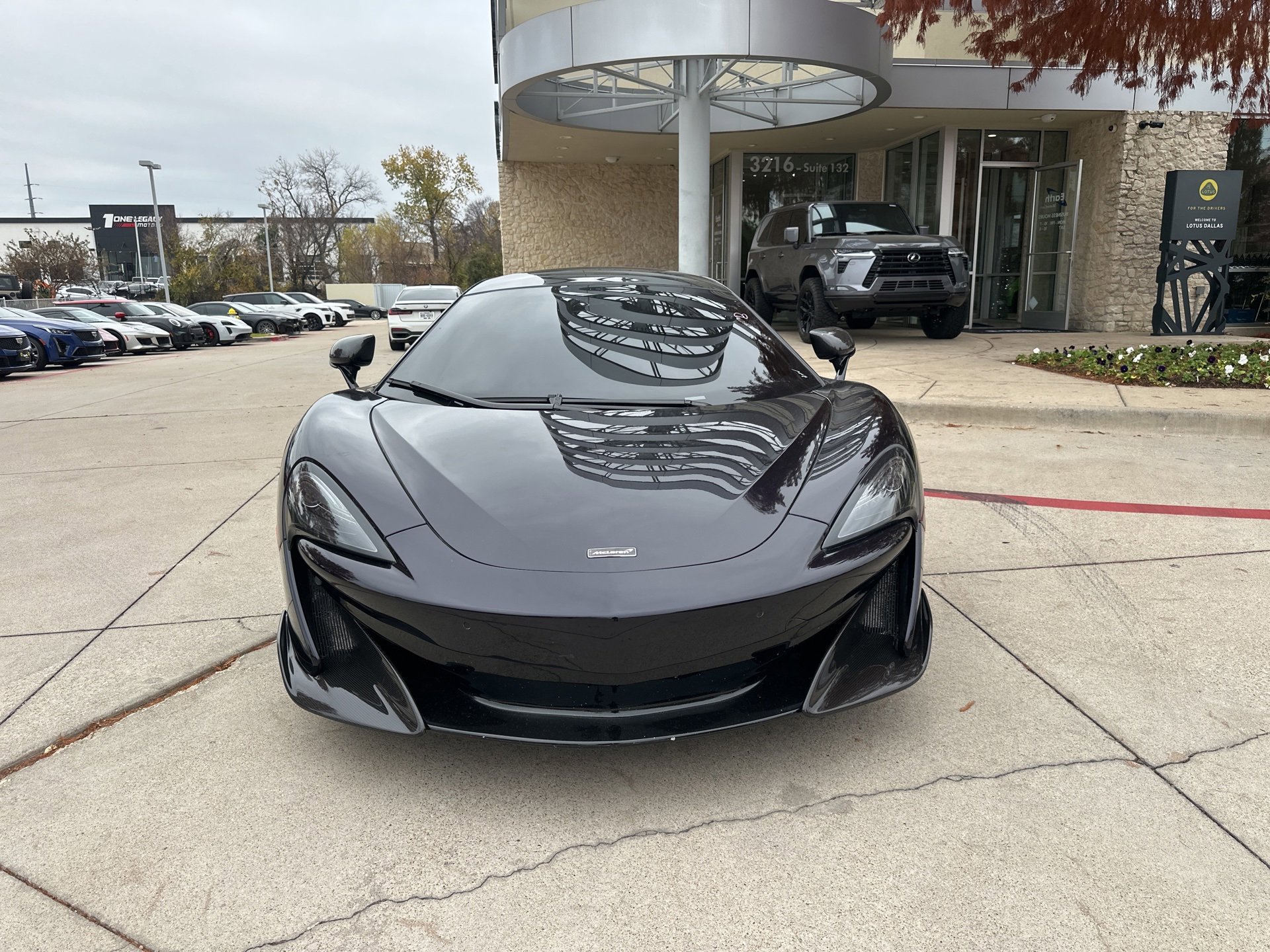 Used 2019 McLaren 600LT image 2