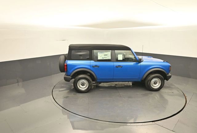 New 2026 Ford Bronco 4-Door image 24