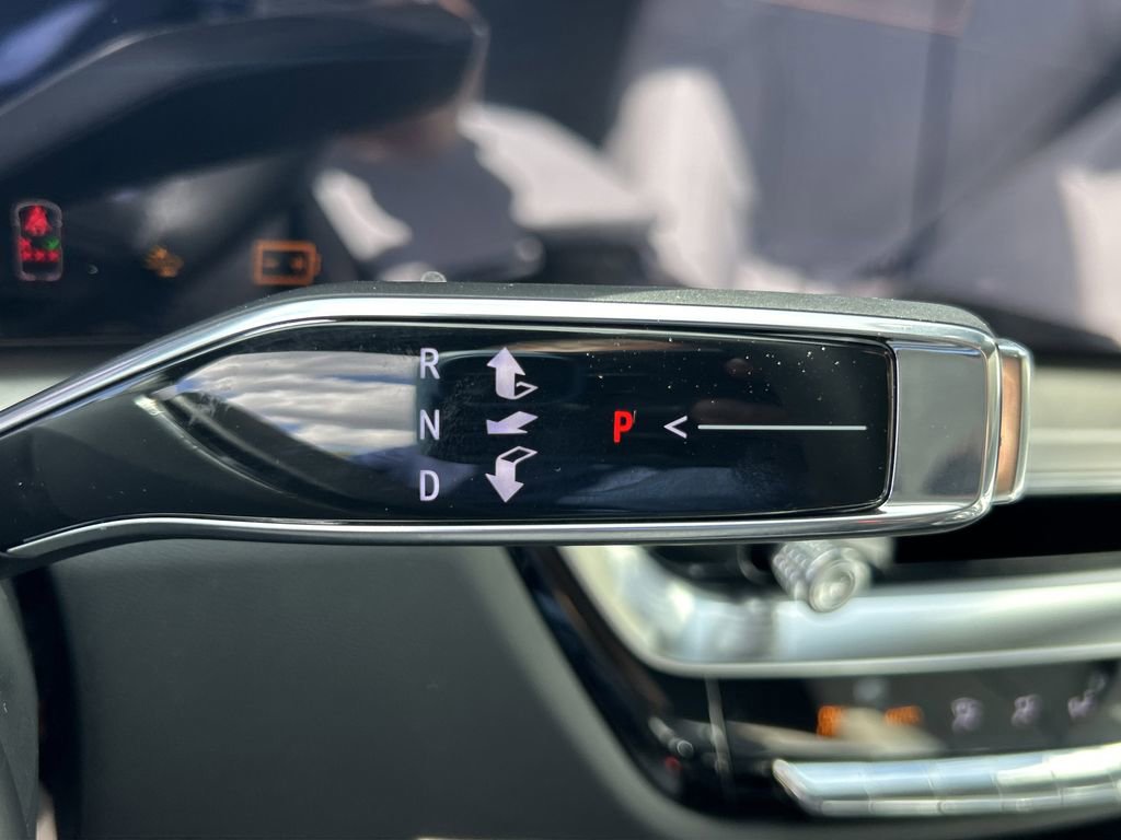 New 2026 Cadillac Lyriq Signature Luxury image 27