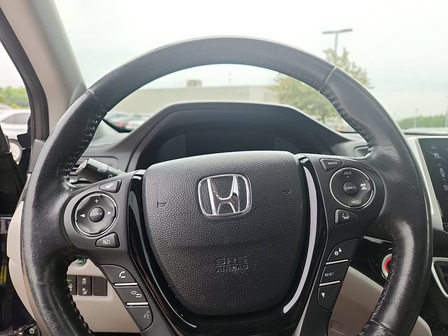 Used 2018 Honda Pilot Touring image 20