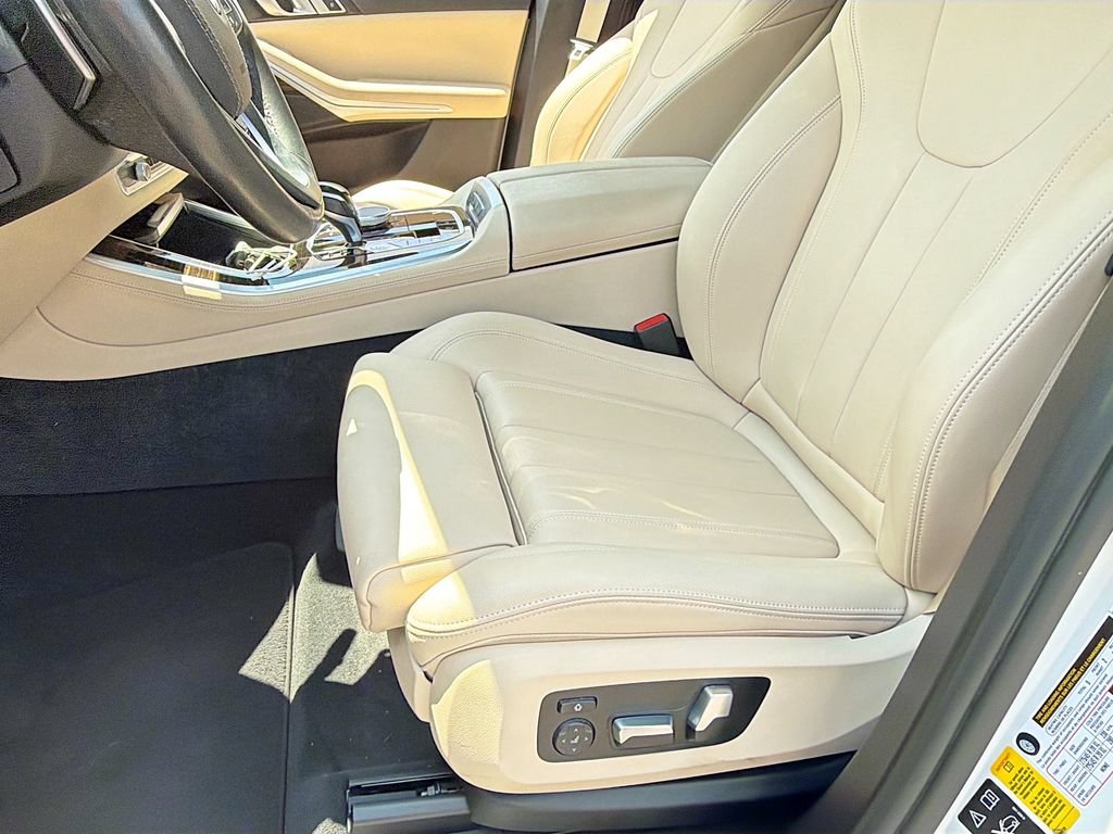 Used 2020 BMW X5 xDrive40i w/ Premium Package AWD/4WD image 36