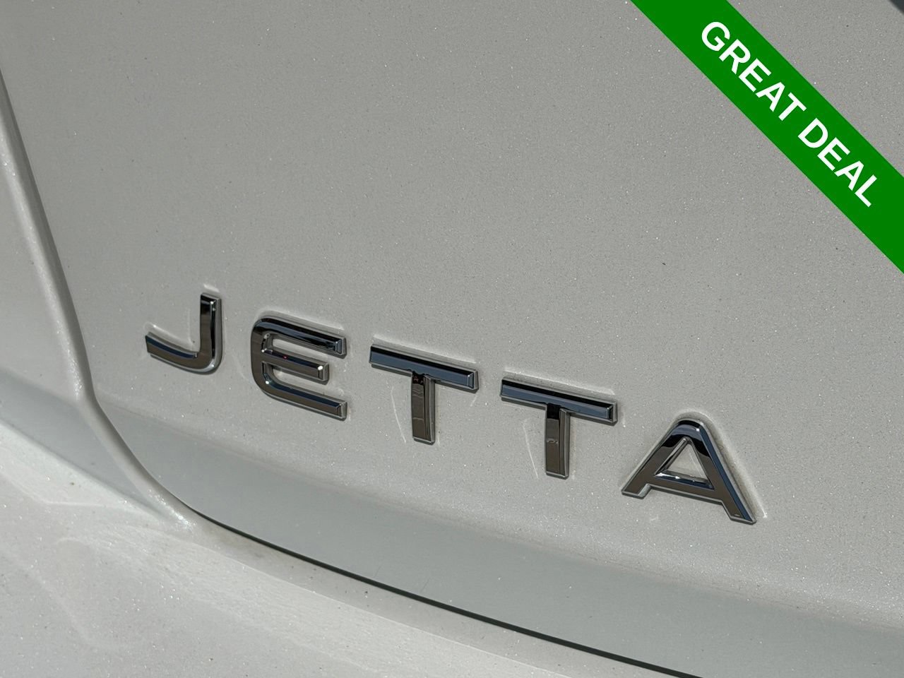 Used 2024 Volkswagen Jetta SE FWD image 11