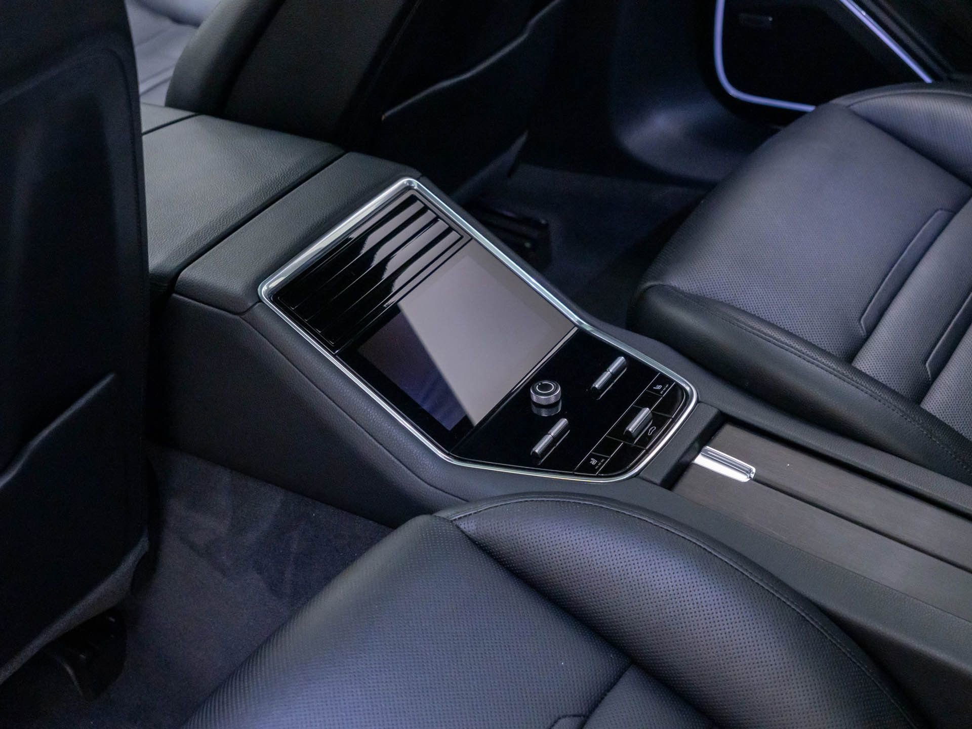 Certified 2023 Porsche Panamera Platinum Edition image 20