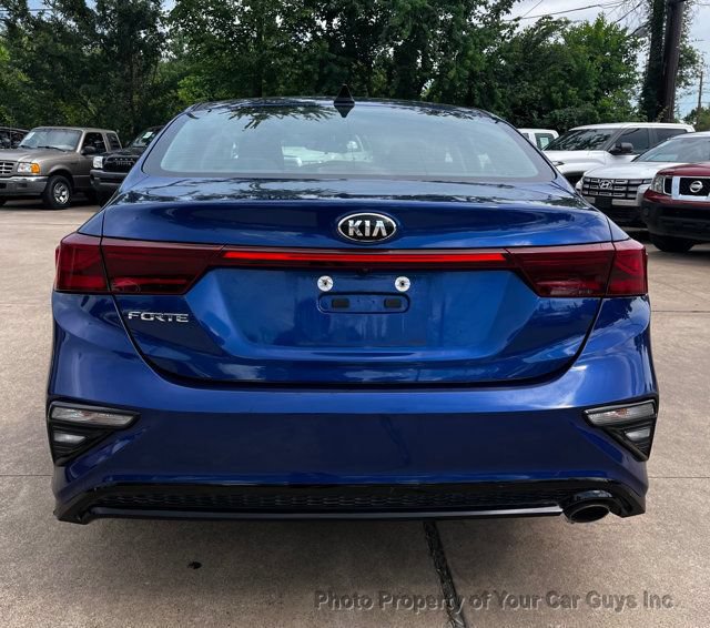 Used 2020 Kia Forte LXS FWD image 6