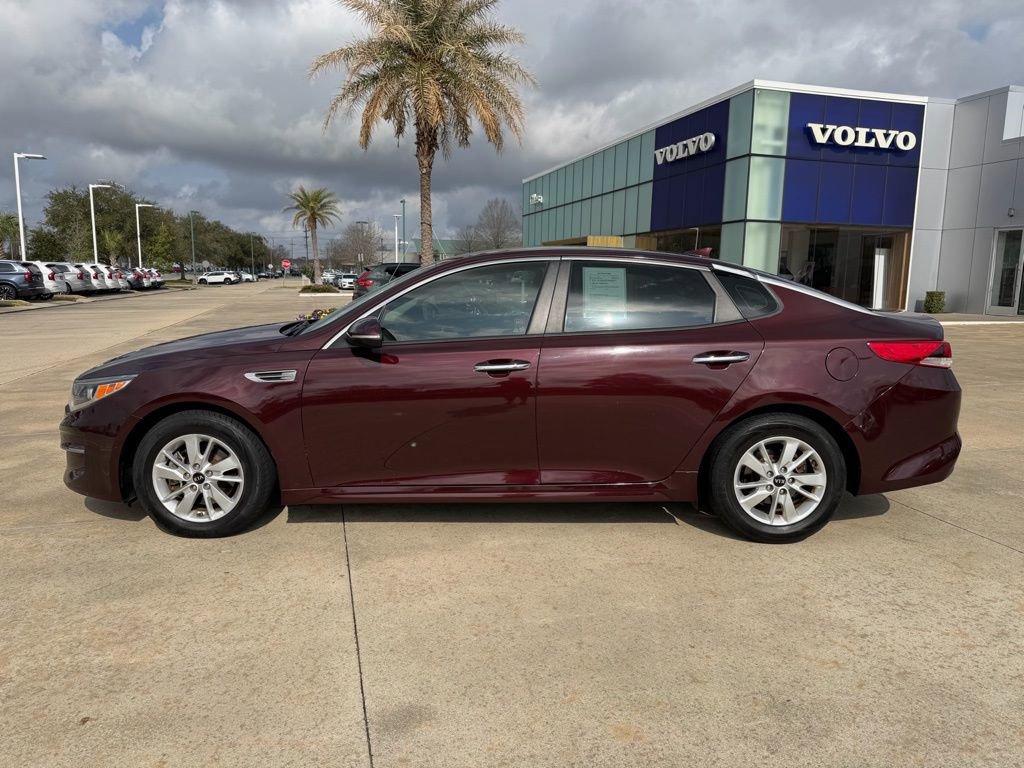 Used 2017 Kia Optima LX w/ Convenience Plus Package image 2