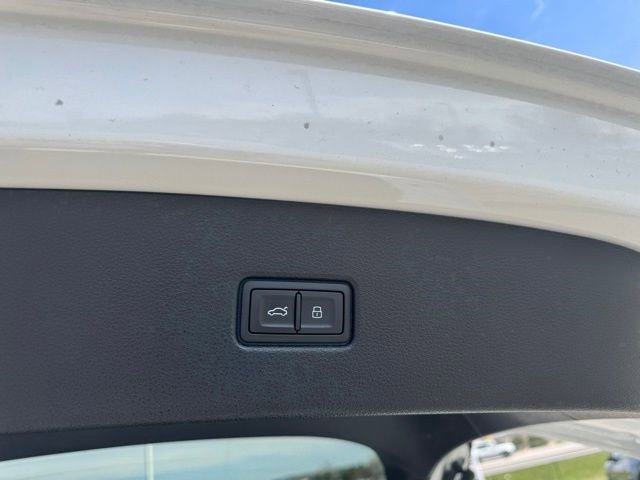 Used 2024 Audi Q5 2.0T Premium Plus image 33