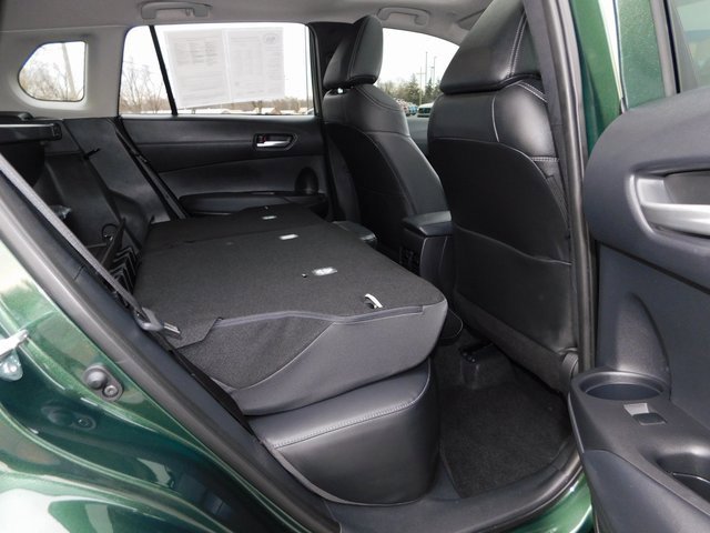 Used 2025 Toyota Corolla Cross XLE w/ Convenience Package image 24