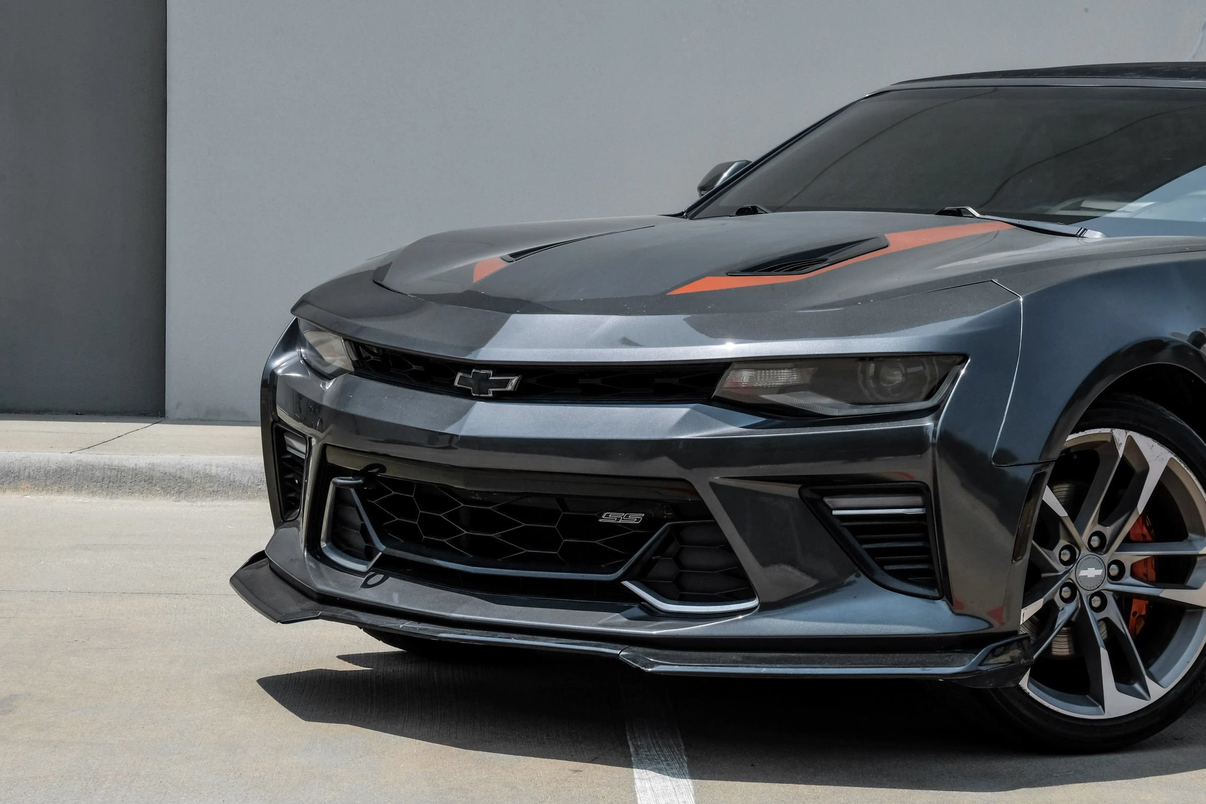 Used 2017 Chevrolet Camaro SS w/ 50th Anniversary Edition RWD image 14