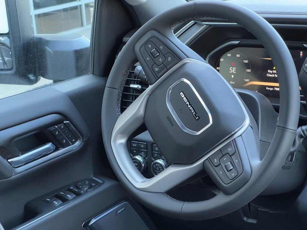 New 2026 GMC Sierra 2500 Denali w/ Denali Reserve Package AWD/4WD image 11