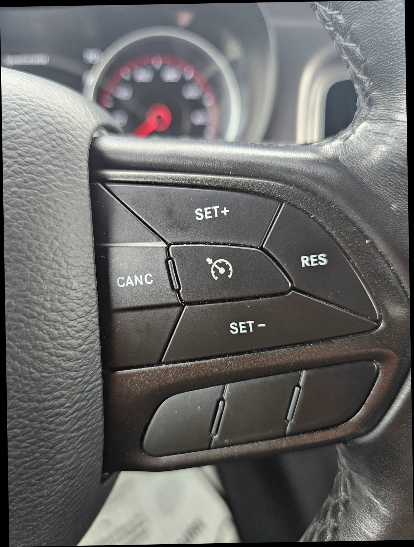 Used 2022 Dodge Charger SXT image 16