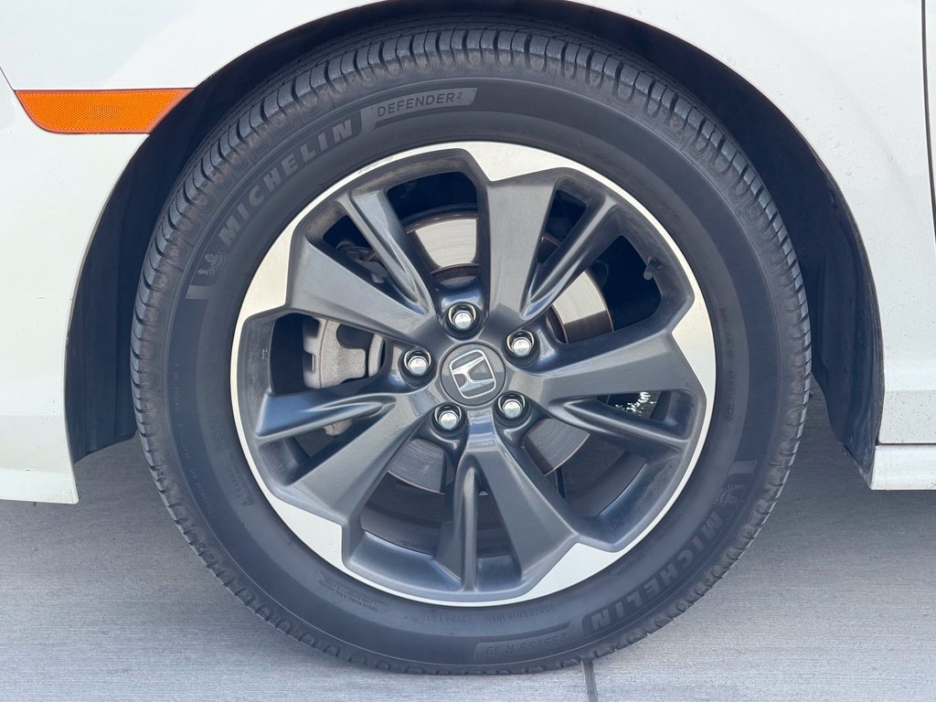 Used 2023 Honda Odyssey Elite image 6