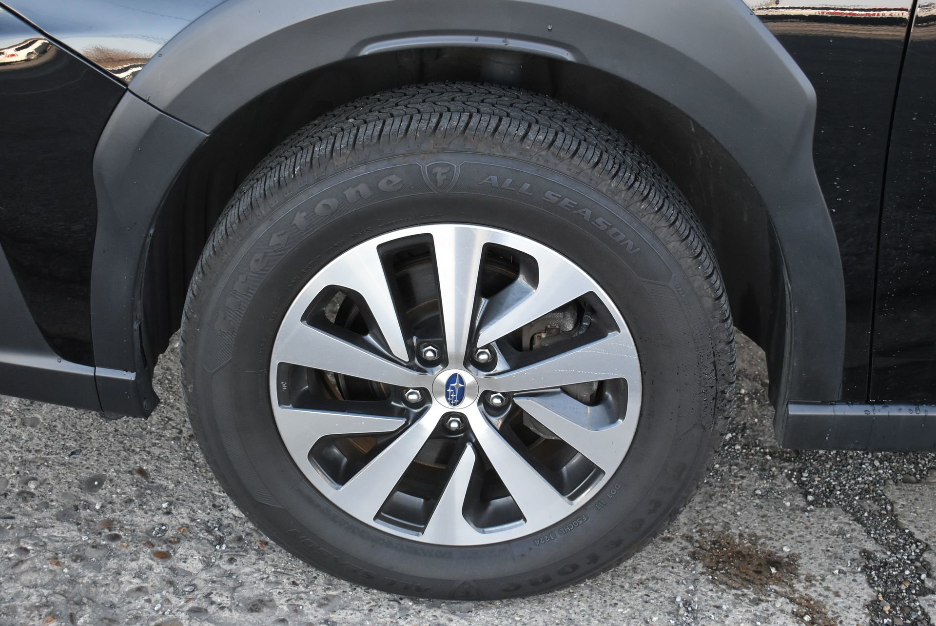 Used 2024 Subaru Outback Premium image 11