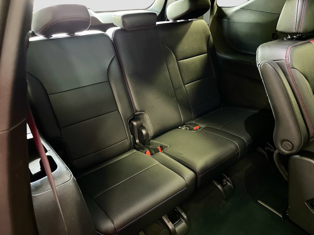 Used 2025 Chevrolet Traverse RS w/ LPO, Floor Liner Package AWD/4WD image 29