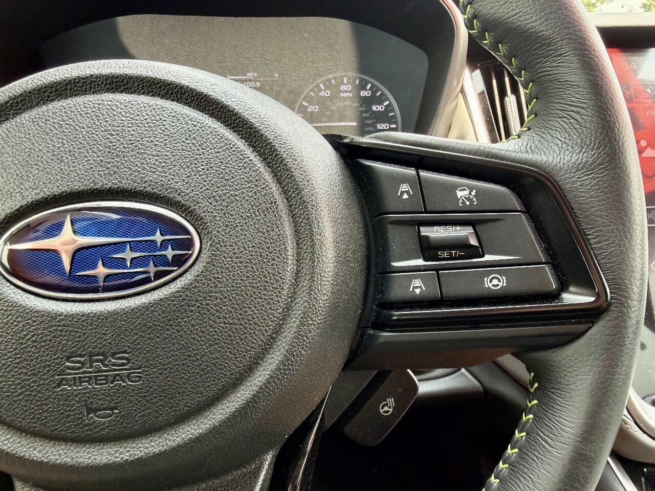 Used 2025 Subaru Outback Onyx Edition AWD/4WD image 39