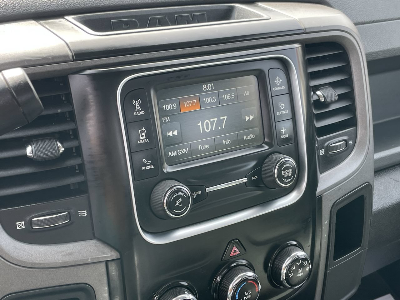 Used 2015 RAM 5500 Tradesman w/ Power & Remote Entry Group AWD/4WD image 32