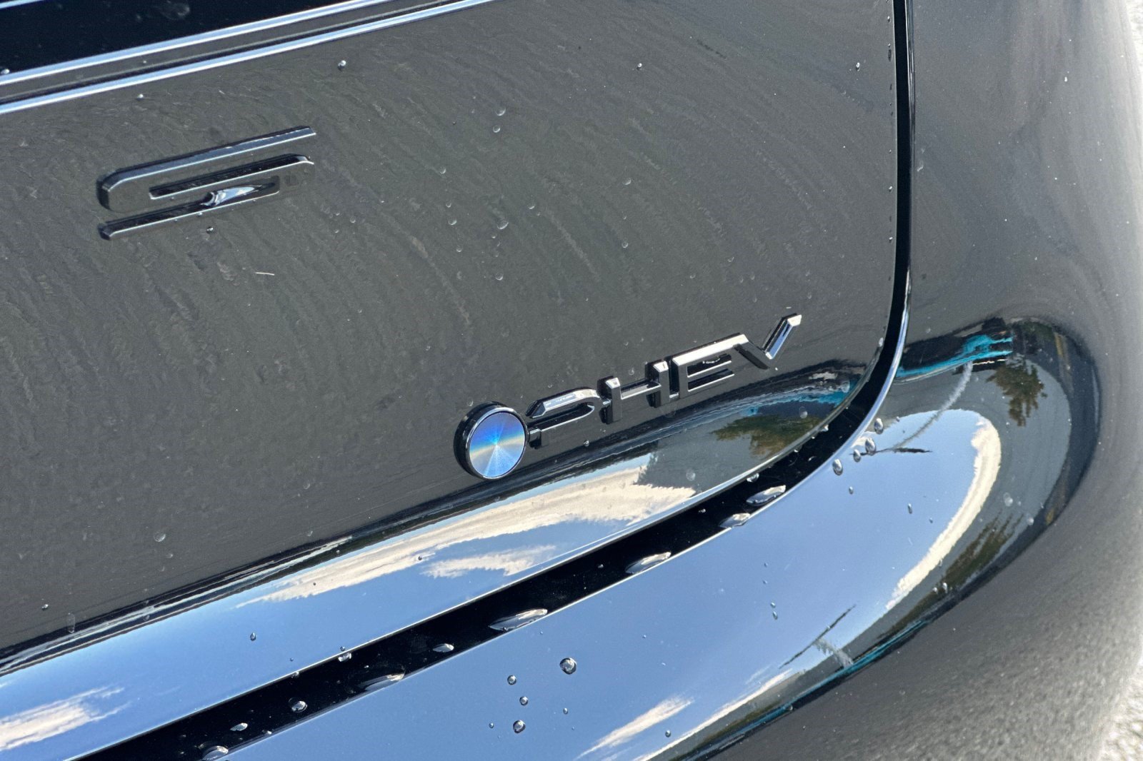 New 2027 Toyota Prius Plug-In Hybrid FWD image 26