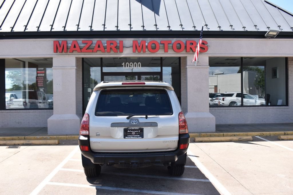 Used 2003 Toyota 4Runner SR5 AWD/4WD image 10