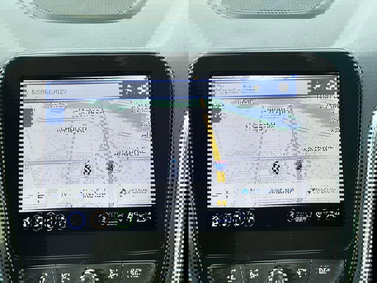 Used 2023 Chevrolet Equinox Premier image 23